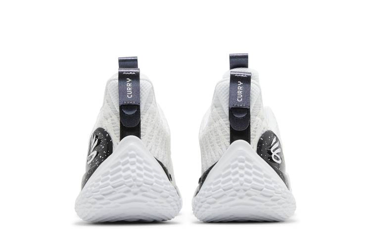 curry-flow-10-team-white-black-3026624-100_05