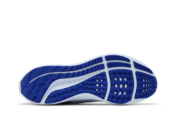 Krossovki-Nike-Air-Zoom-Pegasus-40-Brazil-CBF-3