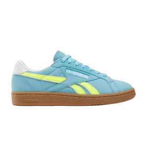 wmns-club-c-grounds-uk-digital-blue-solar-acid-yellow-gum-100221373-300x300