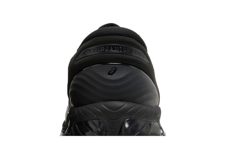 gel-quantum-360-8-black-white-1203a305-001_06