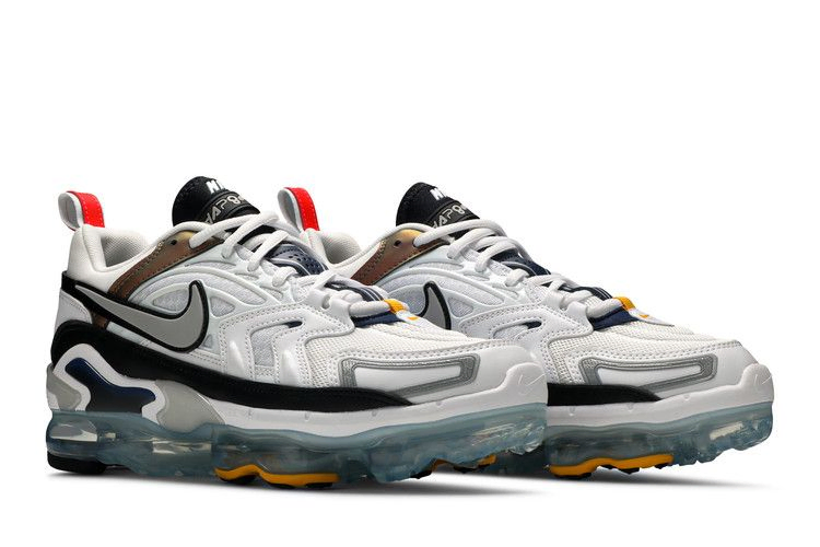 wmns-air-vapormax-evo-evolution-of-icon-dc9113-100_07