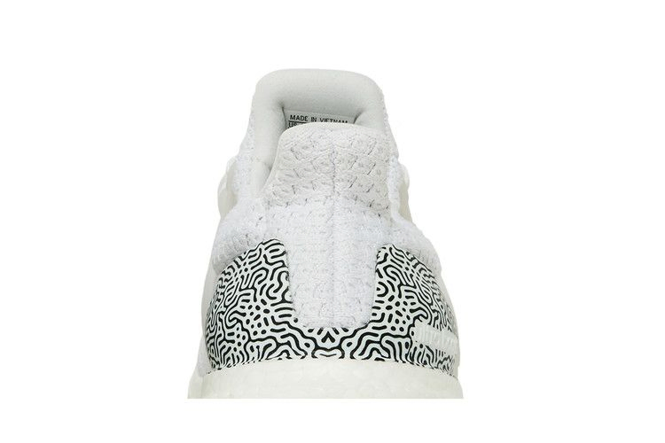Кроссовки Adidas Wmns UltraBoost DNA 'White Black'