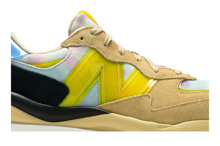 Кроссовки atmos x New Balance 57/40 'Canary Yellow'