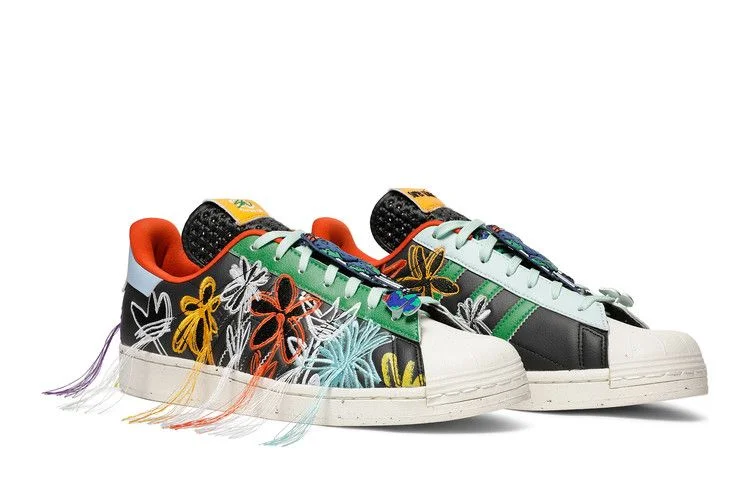 Krossovki-Sean-Wotherspoon-x-adidas-Superstar-Super-Earth-Black-7