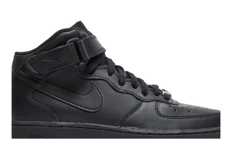 air-force-1-mid-le-gs-triple-black-dh2933-001_01