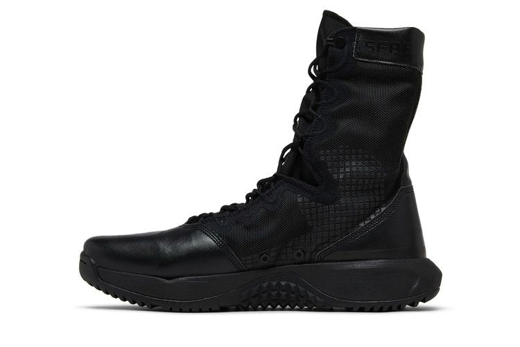 Nike SFB B1 'Triple Black'