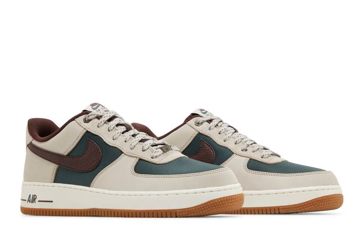 air-force-1-low-cream-vintage-green-fq8823-236_07