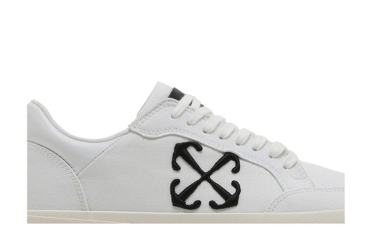 off-white-new-low-vulcanized-white-black-omia293s24fab001-0210_01