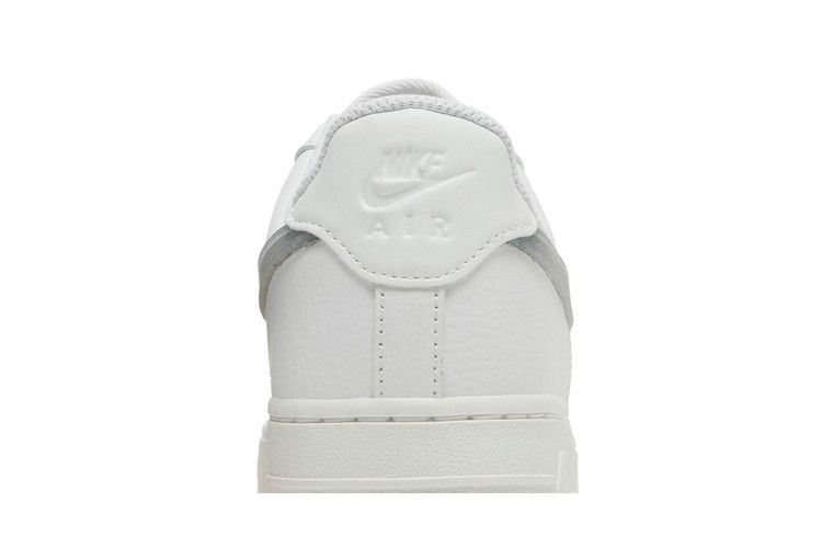 Кроссовки Nike Wmns Air Force 1 '07 Essential 'Summit White Dusty Sage'