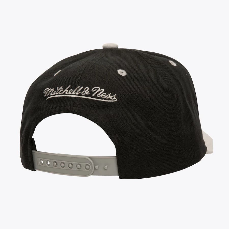 Бейсболка Mitchell & Ness Black Oakland Raiders All In 2.0 Pro Crown Snapback Hat