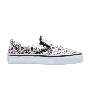 cls-slip-on-lx-skull-bandana-5514299-300x300