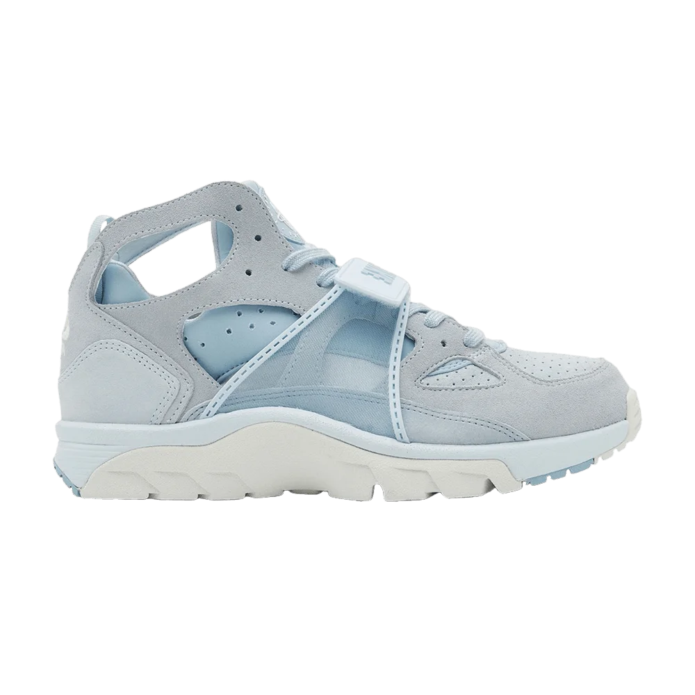 Krossovki-Nike-Air-Trainer-Huarache-Blue-Tint
