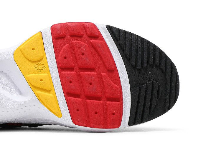 huarache-e-d-g-e-txt-university-red-black-ao1697-601_04