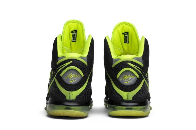 Krossovki-DJ-Clark-Kent-x-Nike-LeBron-8-112-5