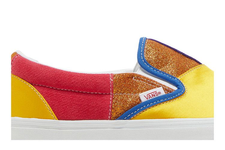 classic-slip-on-pride-patchwork-vn0a33tb44b_01