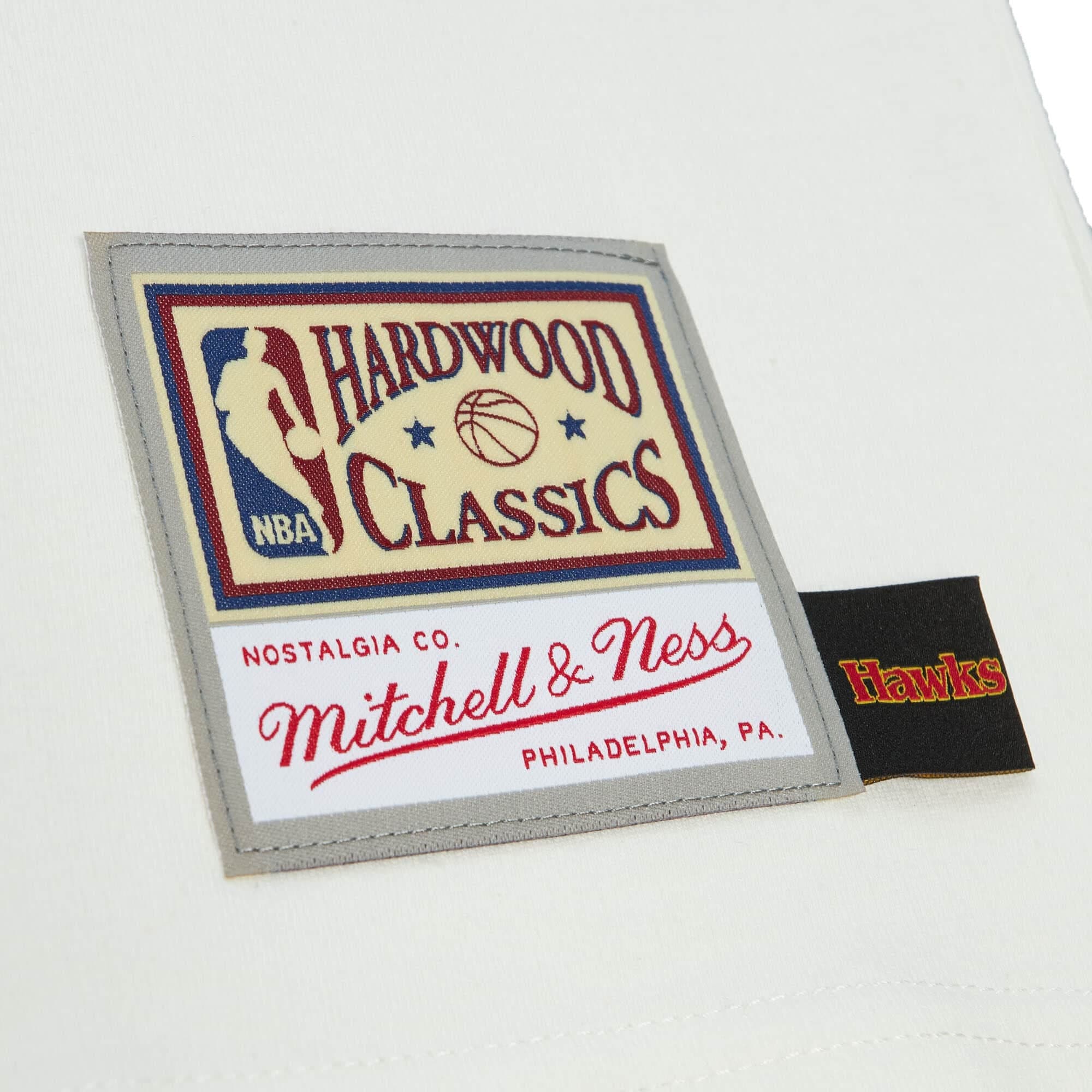 Футболка Mitchell & Ness Cream SS Atlanta Hawks T-Shirt