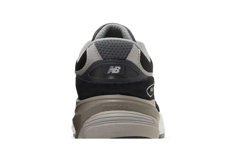 Кроссовки New Balance 990v6 Big Kid 'Black Silver'