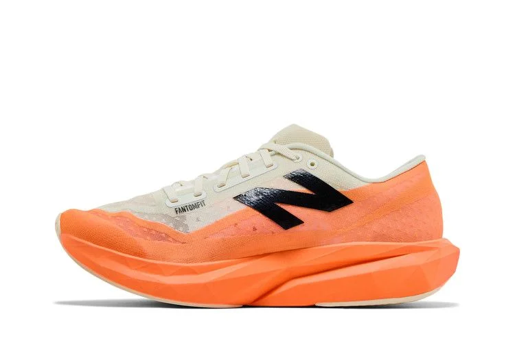 Кроссовки New Balance FuelCell Rebel v4 'Hot Mango'