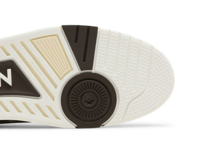 louis-vuitton-trainer-mocha-multicolor-monogram-1acxb1_04