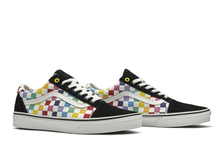 old-skool-rainbow-checkerboard-vn0a4bv5u09_07