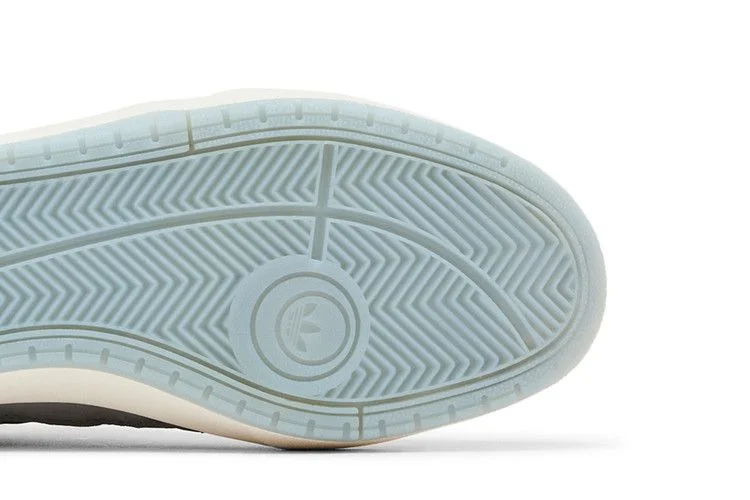 Кроссовки adidas Tyshawn 2 'Light Onix Clear Granite'