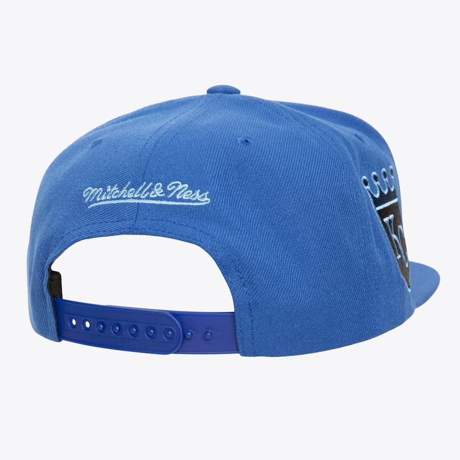 Бейсболка Mitchell & Ness Royal Kansas City Royals Logo Eclipse OG Snapback Hat