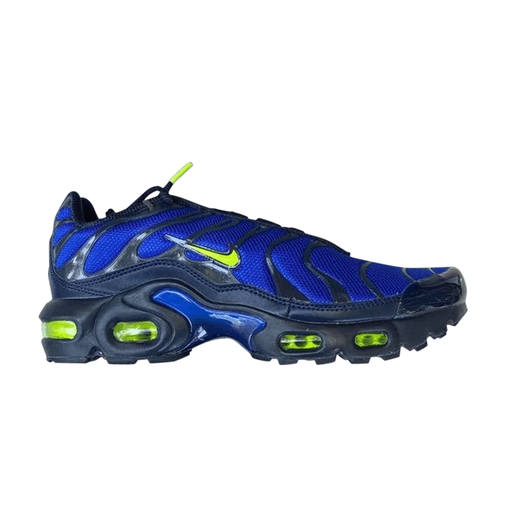 Krossovki-Nike-Air-Max-Plus-GS-Hyper-Royal-Volt