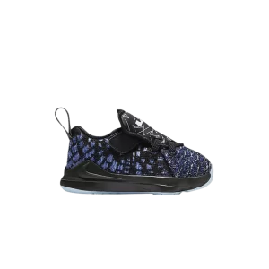 lebron-17-td-constellations-bq5596-407-300x300