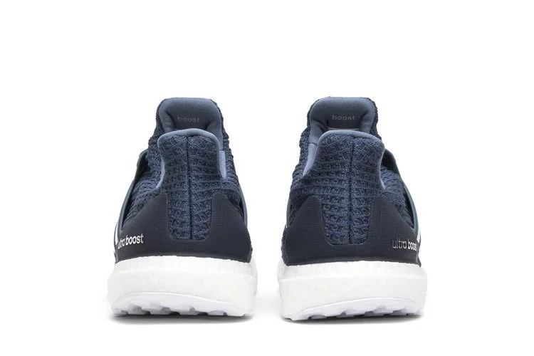 Кроссовки adidas UltraBoost 4.0 'Show Your Stripes'