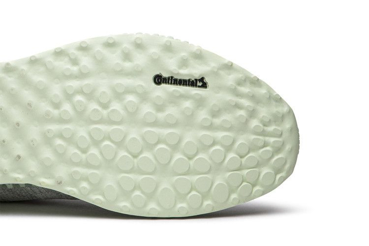 Кроссовки adidas Futurecraft 4D Runner Mid 'Crystal White'