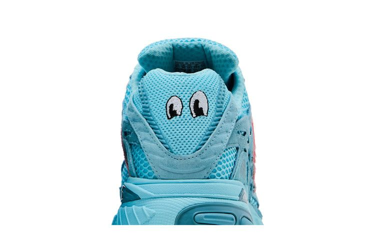 unheardof-x-adistar-cushion-3-pork-chop-piggy-runners-js2973_06-1