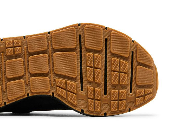 Кроссовки adidas Swift Run 1.0 Big Kid 'Black Gum'