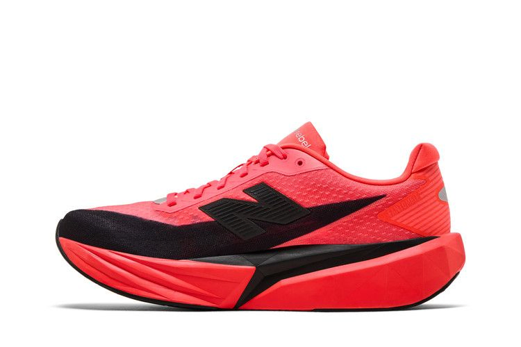 Кроссовки New Balance FuelCell Rebel v5 'Urgent Red'