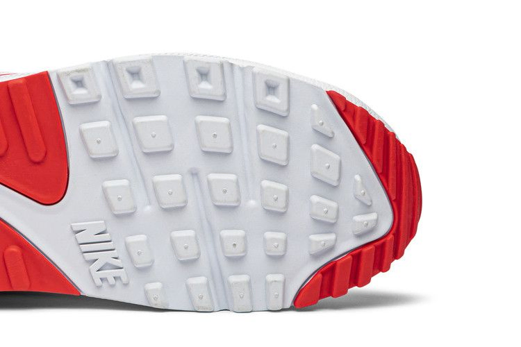 undefeated-x-air-max-90-cj7197-103_04
