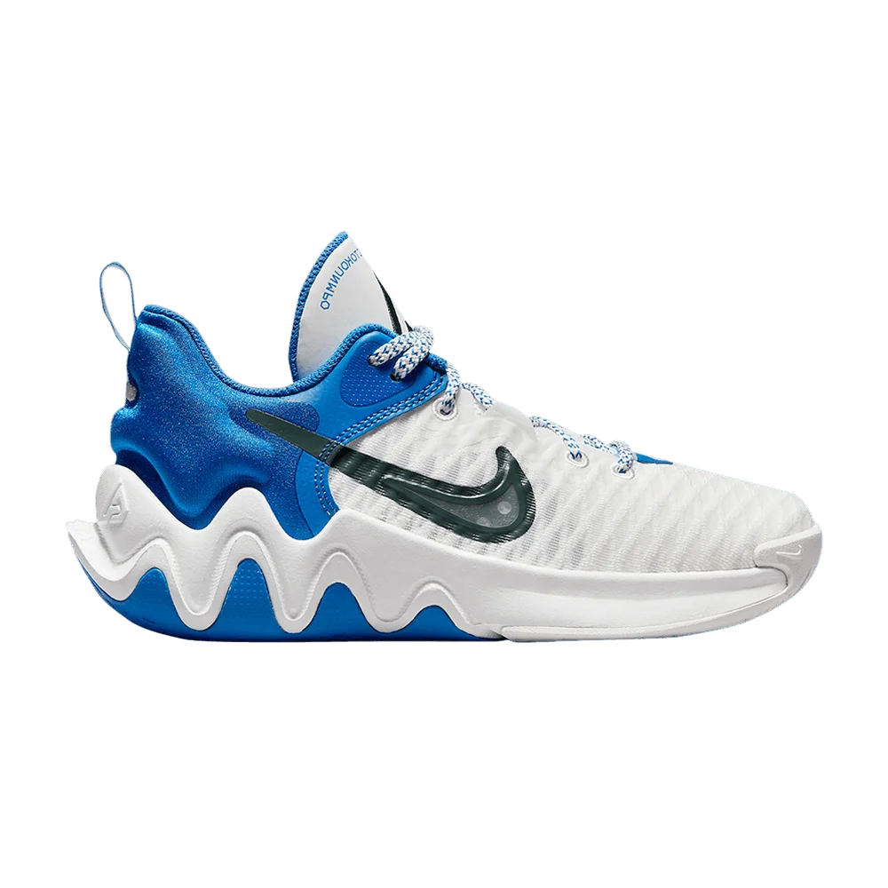 Krossovki-Nike-Giannis-Immortality-GS-White-Signal-Blue