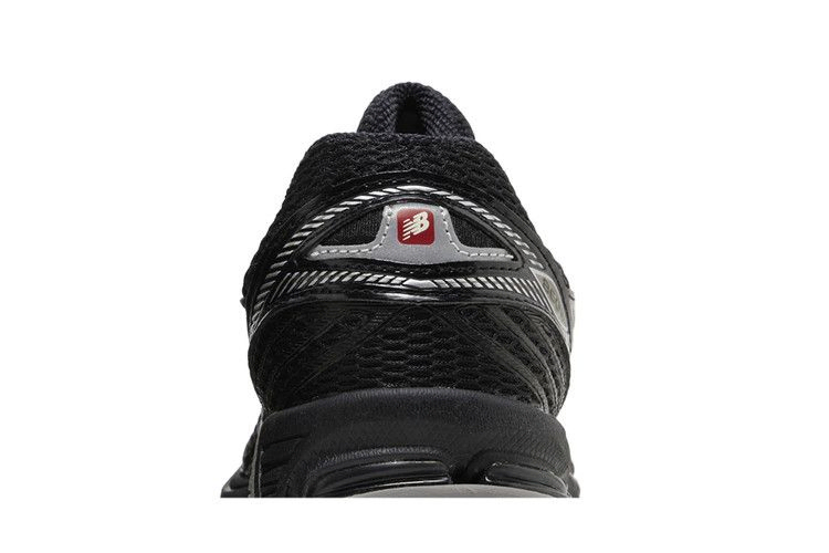 Кроссовки New Balance 860v2 'Black Grey'