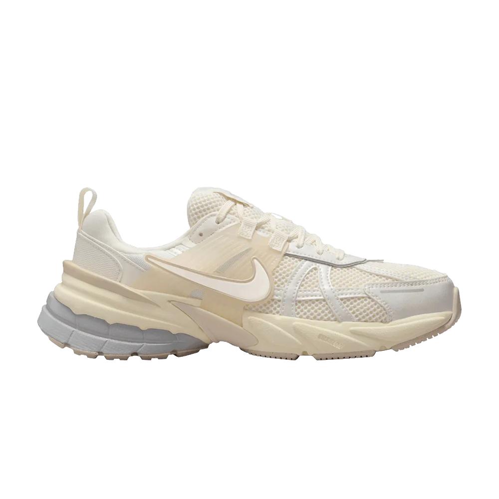 Кроссовки Nike Wmns V2K Run 'Pale Ivory'