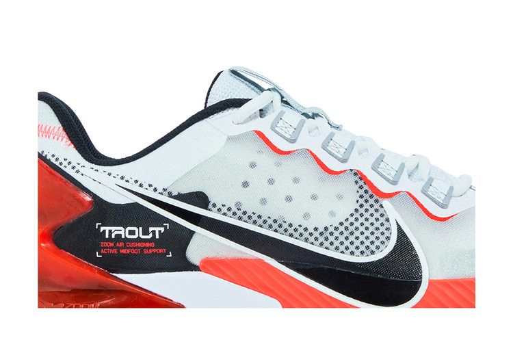 force-zoom-trout-ltd-tf-white-bright-crimson-cz5916-105_01