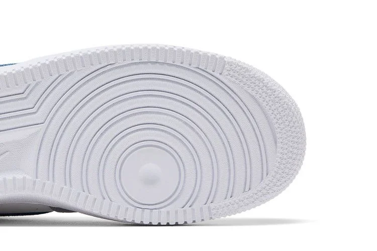 Кроссовки Nike Air Force 1 '07 LV8 'Wolf Grey Aegean Storm'