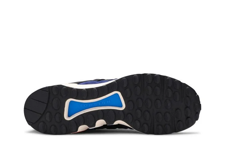 Krossovki-Colette-x-Undefeated-x-adidas-EQT-Support-S.E.-Dark-Blue-3