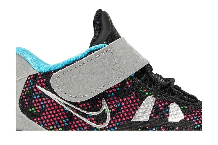 Krossovki-Nike-Kyrie-7-TD-Pixel-Camo-1