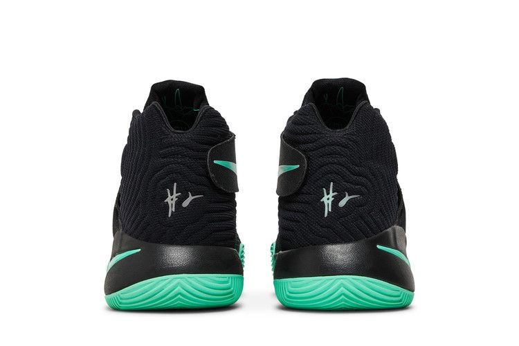 Кроссовки Nike Kyrie 2 'Green Glow'