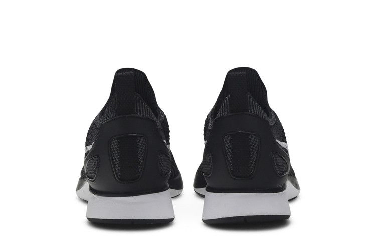 wmns-air-zoom-mariah-flyknit-racer-917658-002_05