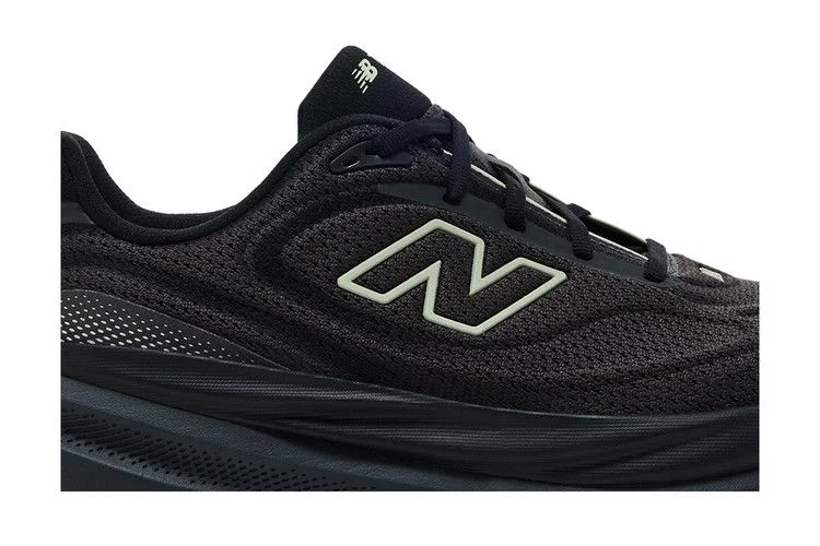 Krossovki-New-Balance-Infinion-1080v15-Faded-Black-Olivine-1