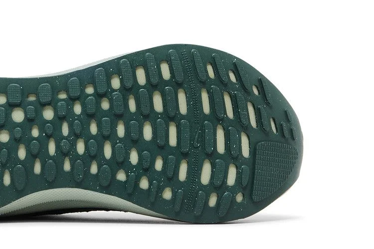 Krossovki-Nike-Wmns-ReactX-Infinity-Run-4-Vintage-Green-4