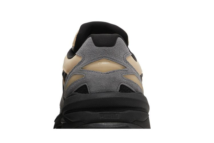 nano-dunes-black-castlerock-388609-02_06