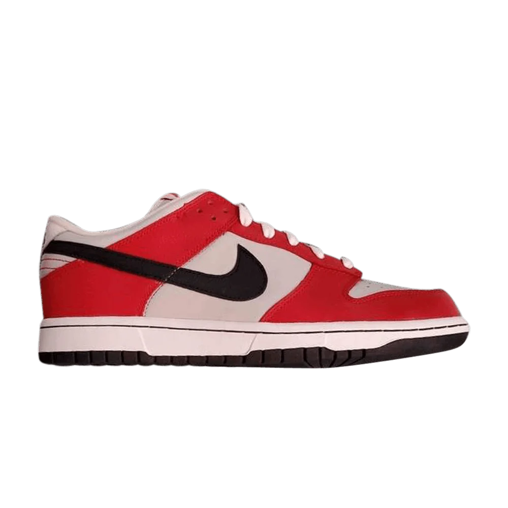 Krossovki-Nike-Dunk-Low-Neutral-Grey-Varsity-Red