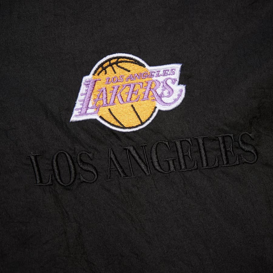 Mitchell-Ness-Black-Los-Angeles-Lakers-Team-OG-3.0-Anorak-Quarter-Zip-Jacket-2