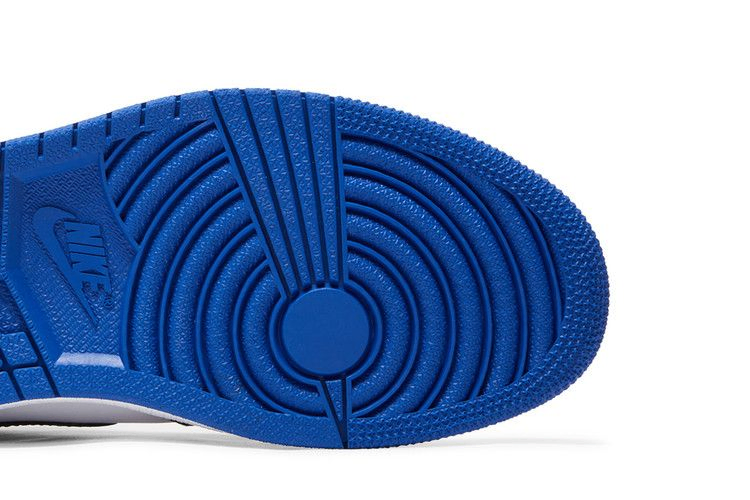 Кроссовки Fragment Design x Air Jordan 1 Retro High OG 'Friends and Family'