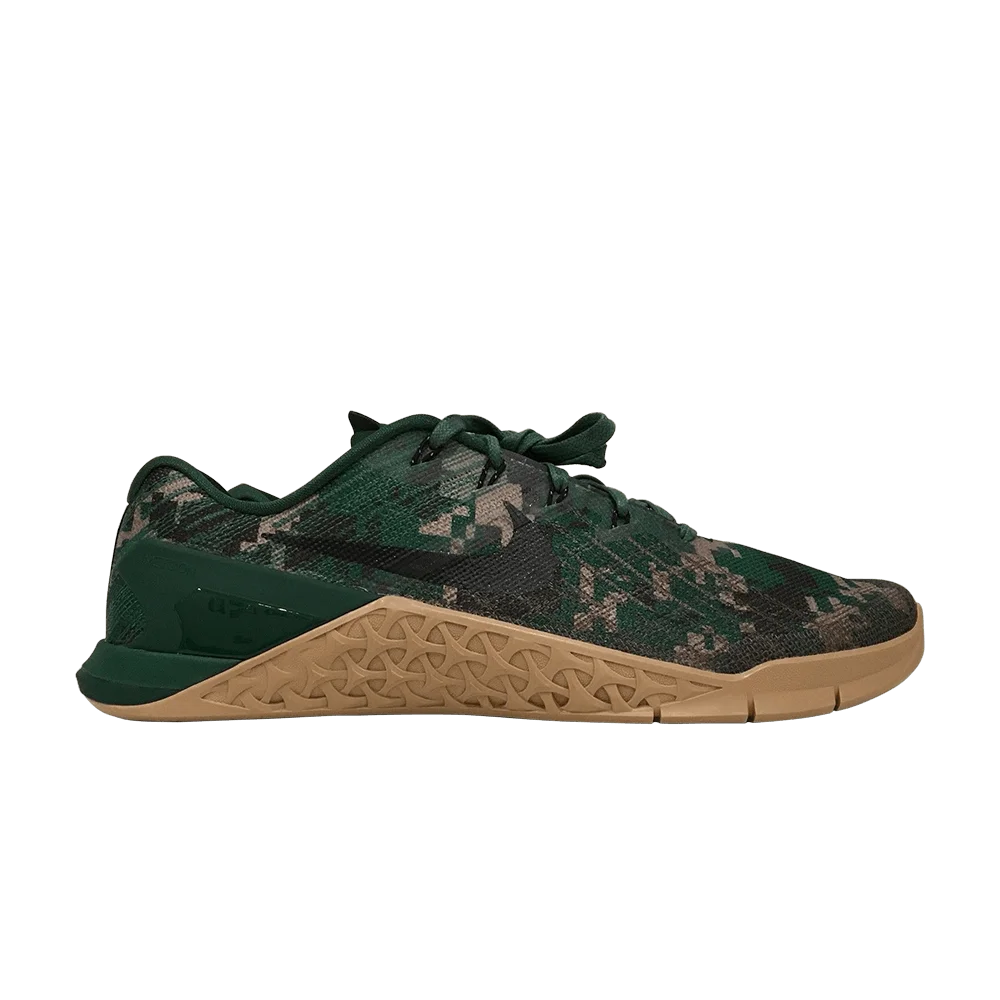 Krossovki-Nike-Metcon-3-Baroque-Brown